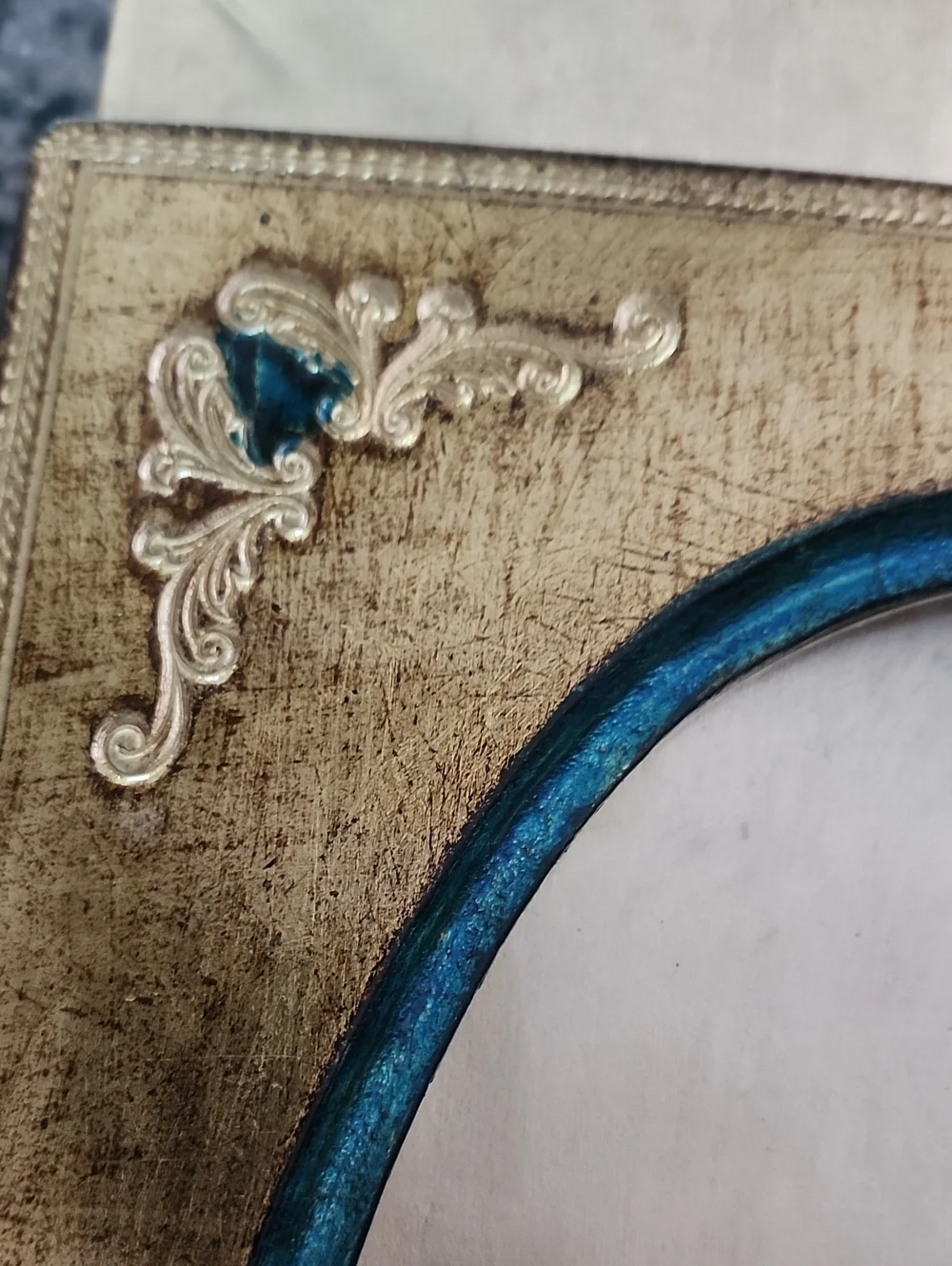 Vtg Ornate Wooden Gold and Teal Oval Picture Frame